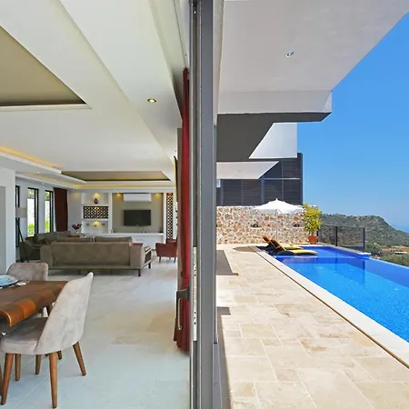 Villa Lord *
